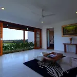 Papillon Umalas Villas