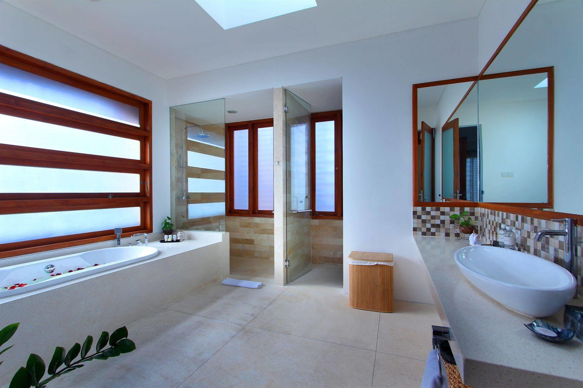 Papillon Umalas Villa *